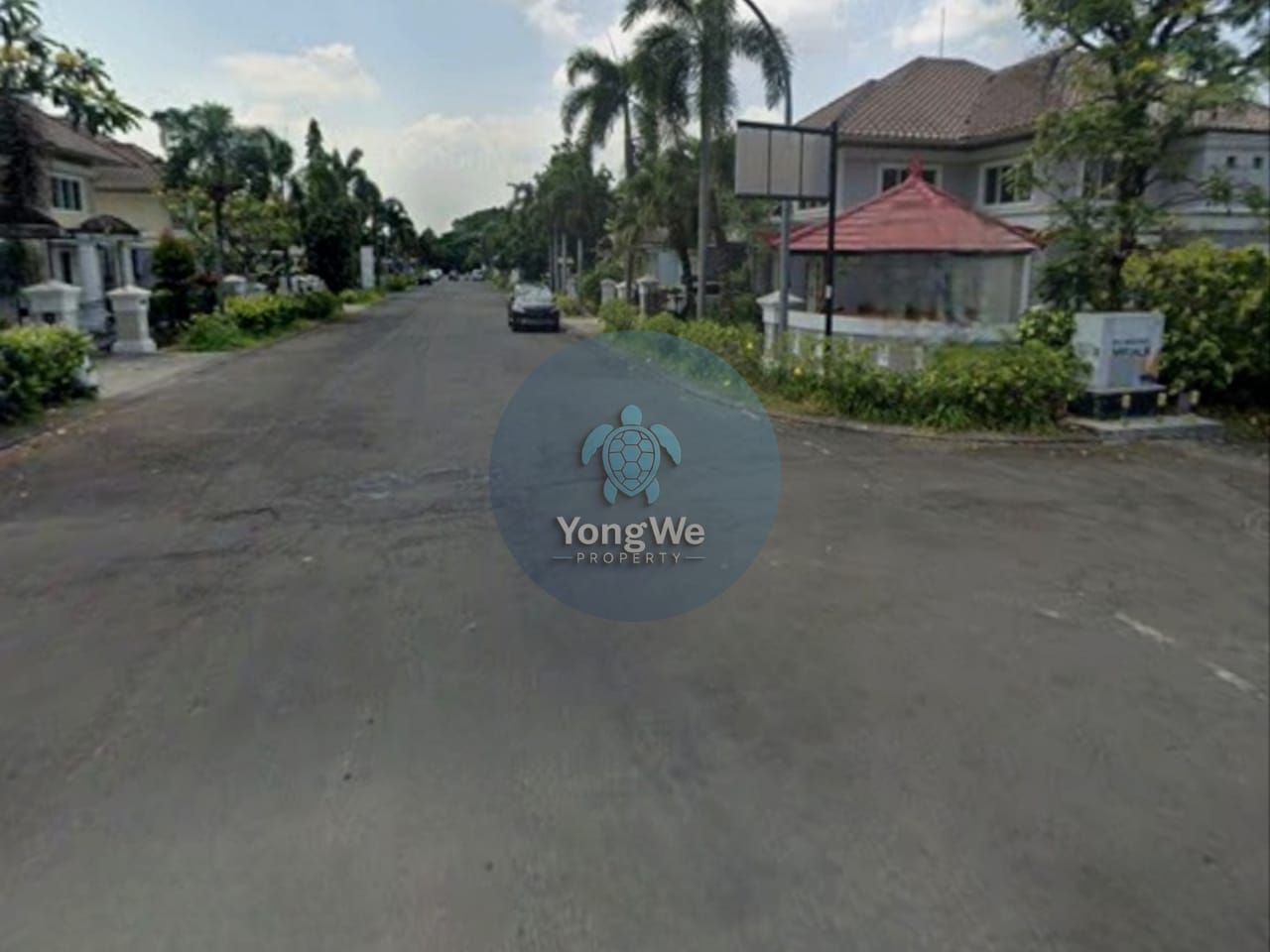 Tampak Dalam